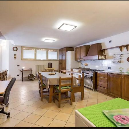 Open Space Verona Apartment Luaran gambar